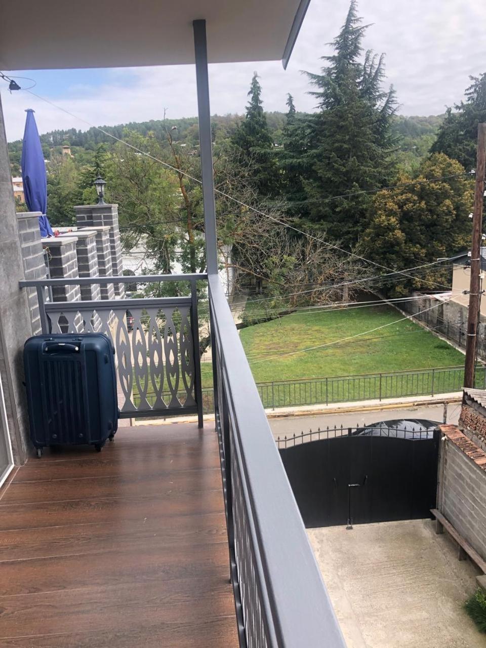 Verona Apartment Dushet'i Exterior foto